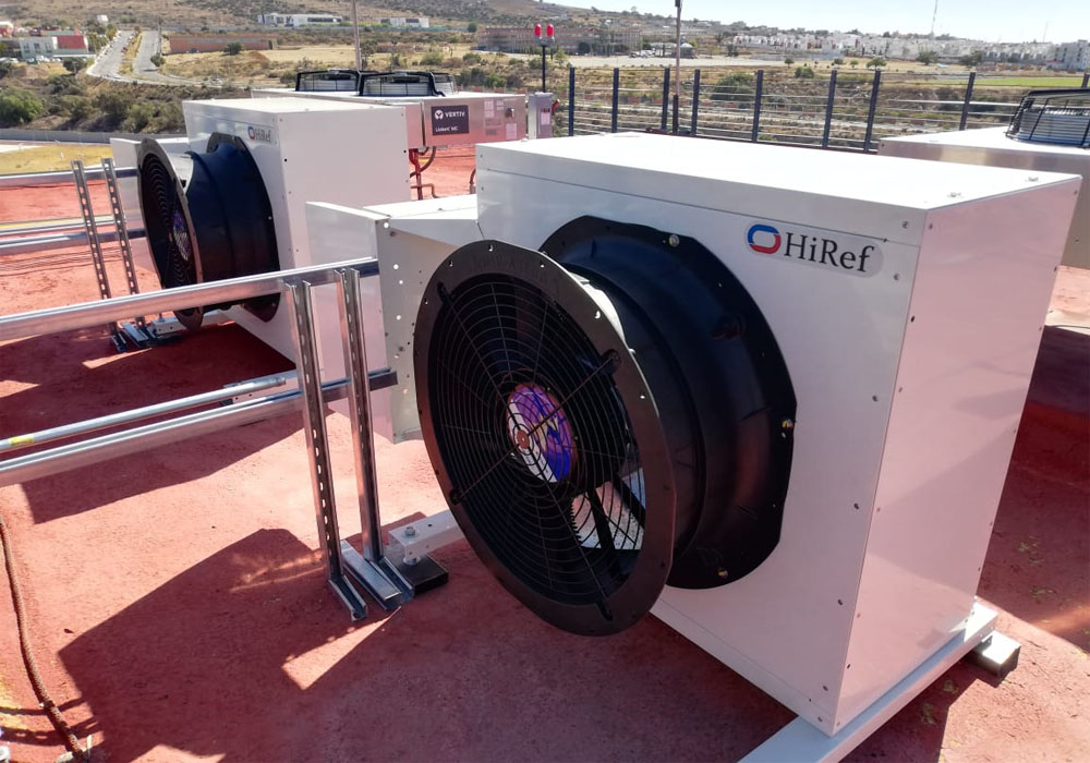 INSTALACIÓN, REPARACIÓN Y MANTENIMIENTO A AIRES ACONDICIONADOS